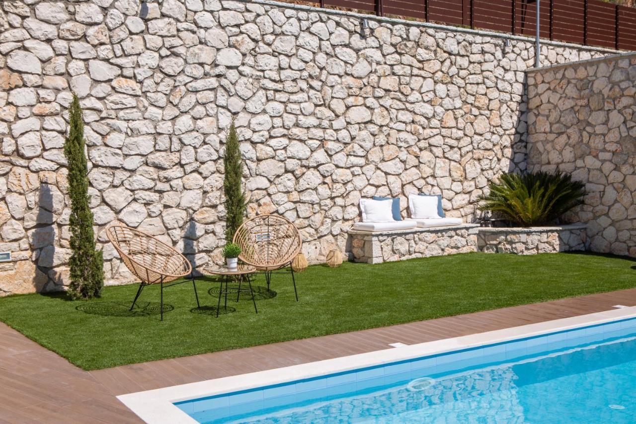 Heavenly Heights Villas By Kb Hospitality Evgiros 외부 사진